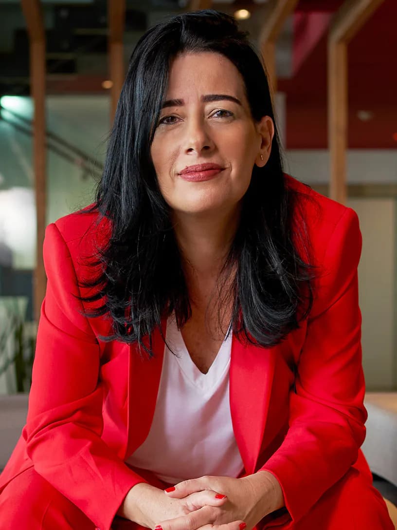 Flávia Côrtes color