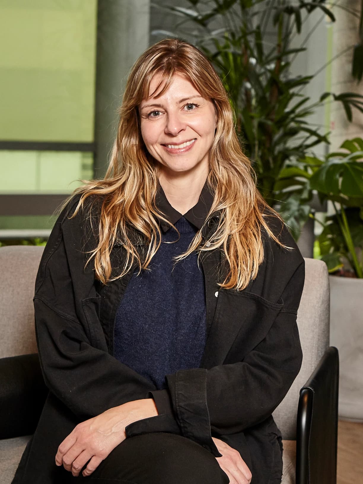 Maria Claudia Conde color